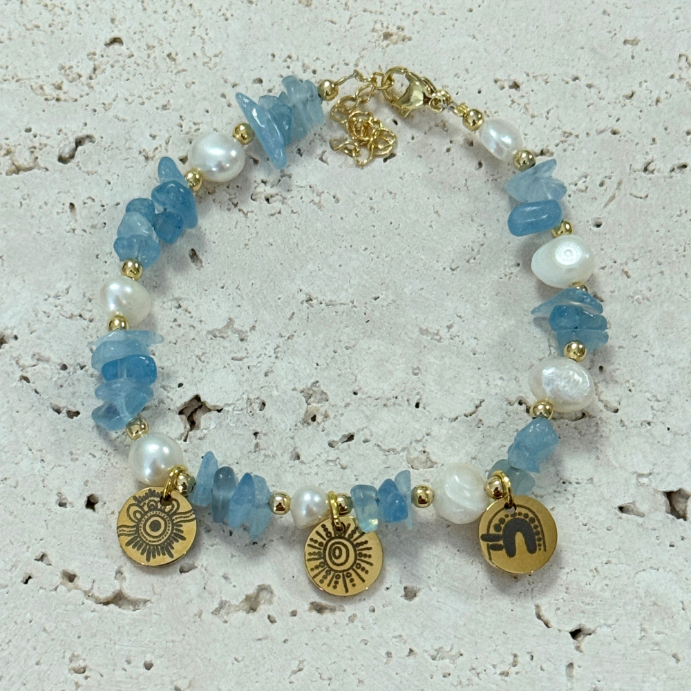 Natural Beaded Charm Bracelet (Blues)