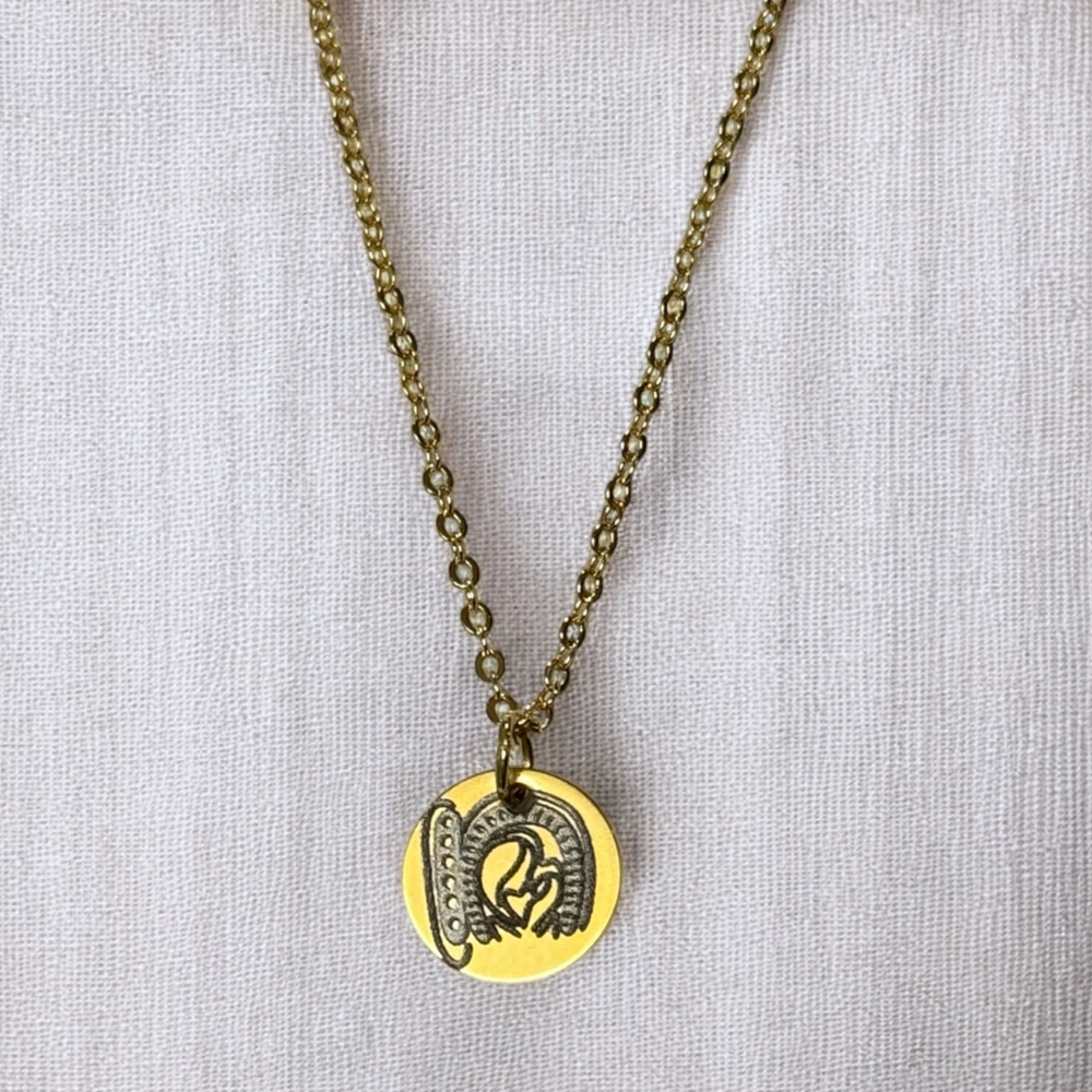 18k Gold Mother Necklace